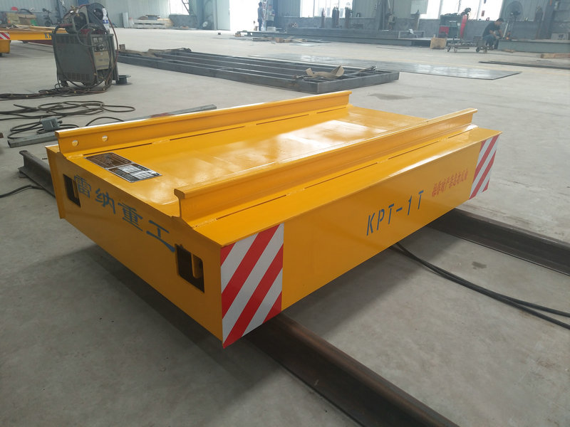 Cable Reel Powered Warehouse Flat Car Raililla Kaukosäätimellä