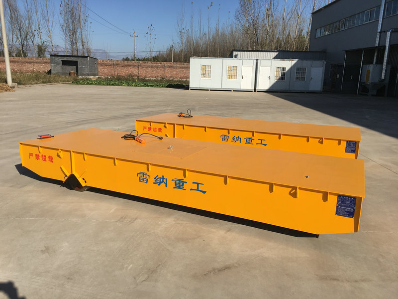 10 tonnia räätälöityjä Trackless Transfer Trolley