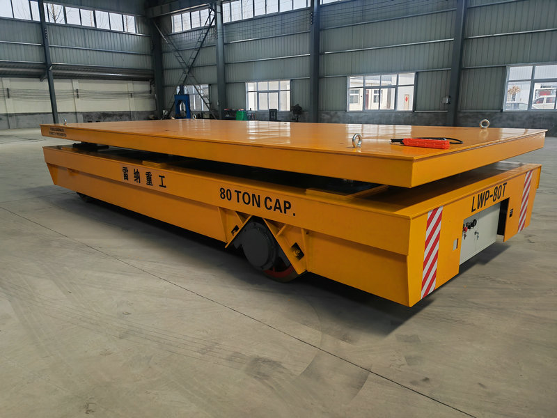 80 Tonnin Heavy Duty Hydraulinen Lifting Trackless Cart
