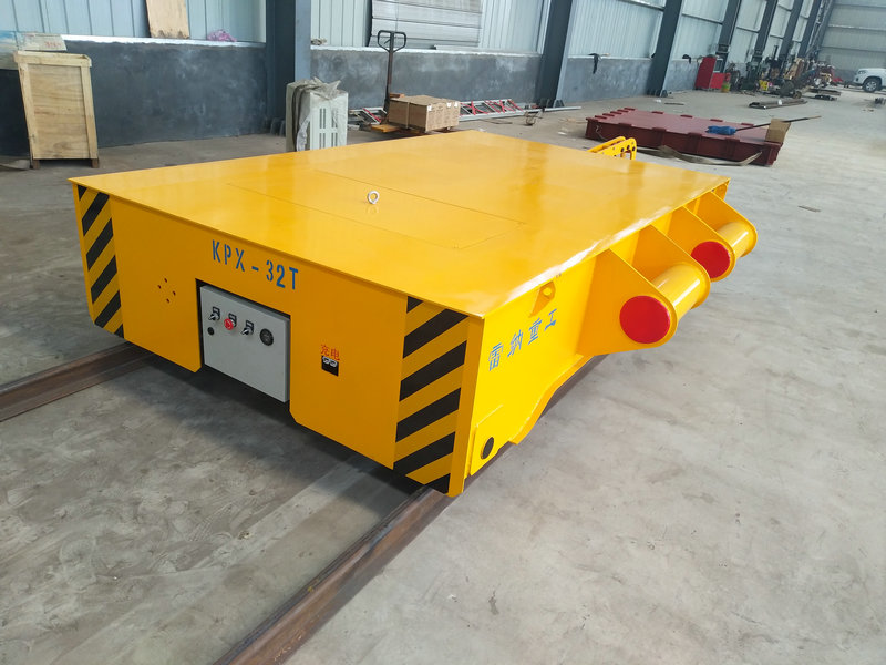 32-Ton Trolley Liitetty Traktoriin